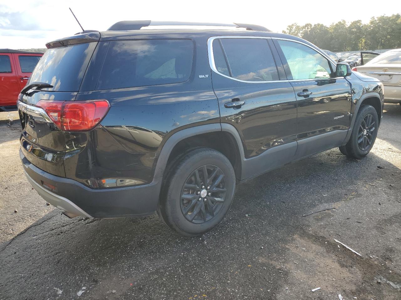 2019 GMC Acadia - Image 3