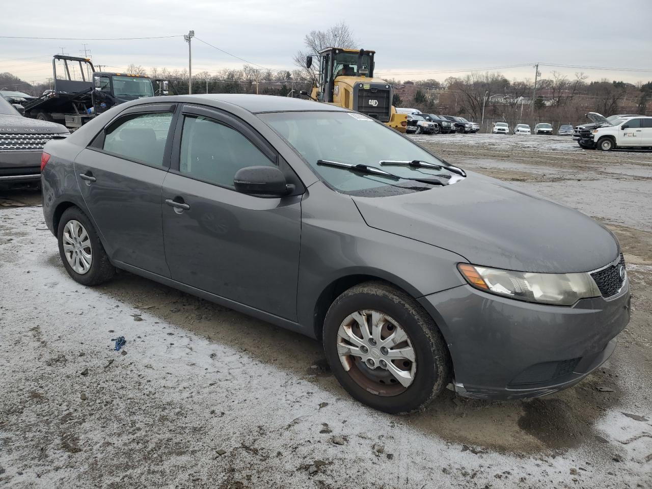 VIN KNAFU4A22D5727409 2013 KIA FORTE no.4