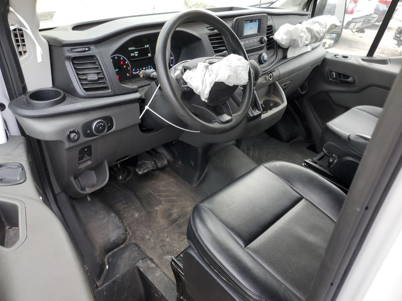 2022 Ford Transit - Image 8
