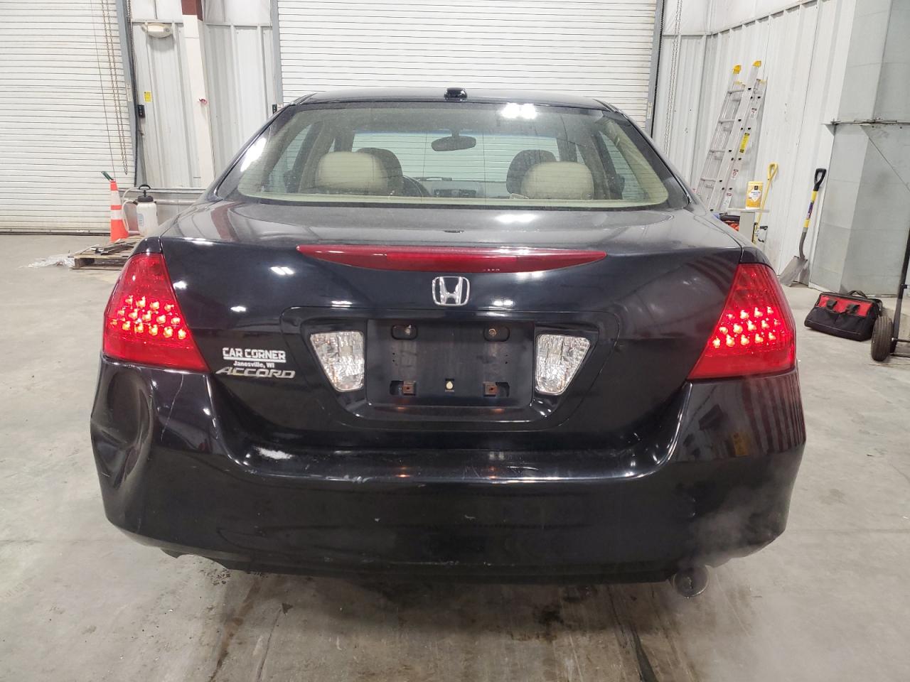 2006 Honda Accord - Image 6