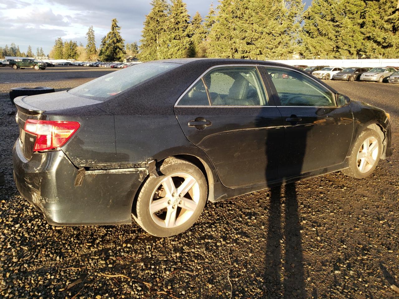 VIN 4T1BF1FK0DU232761 2013 TOYOTA CAMRY no.3