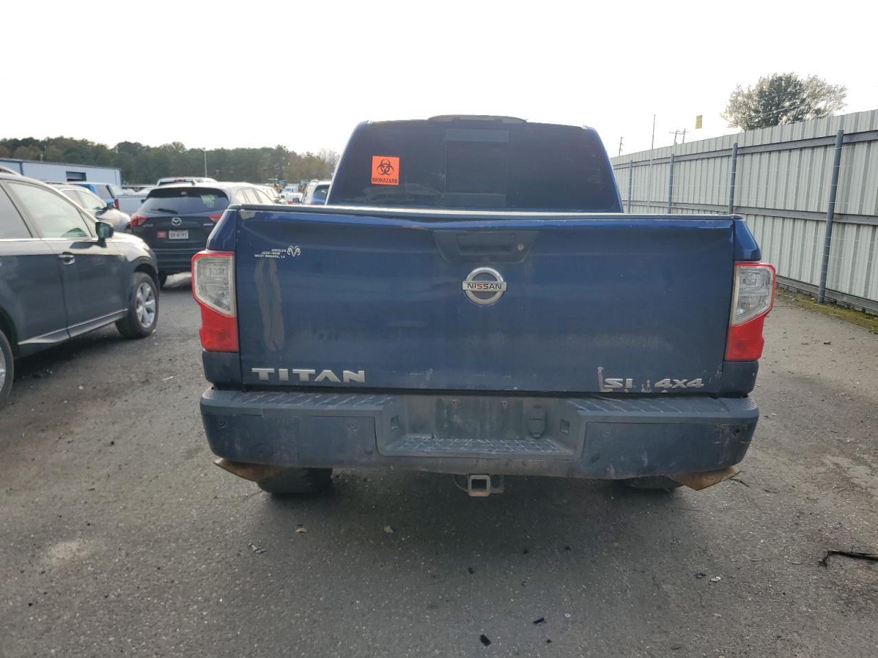 2017 Nissan Titan - Image 6