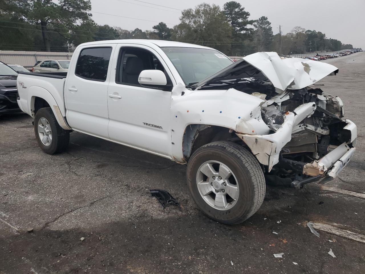 2012 Toyota Tacoma - Image 4
