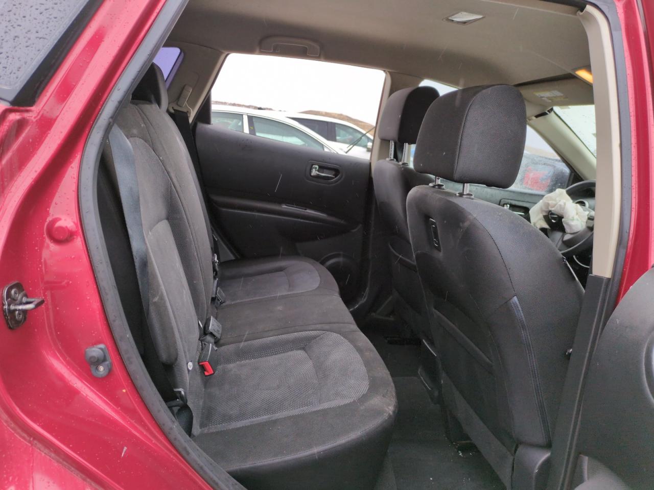2013 Nissan Rogue - Image 10