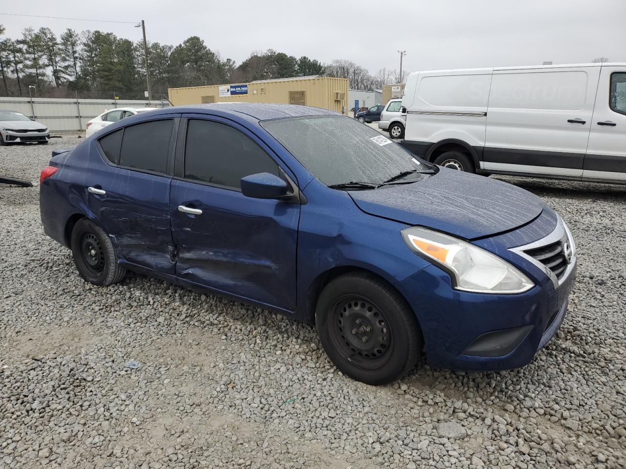2019 Nissan Versa - Image 4