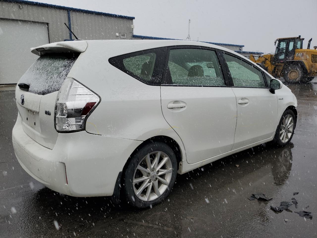 2014 Toyota Prius - Image 3