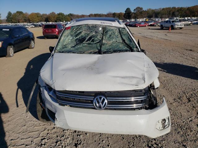 Parquets VOLKSWAGEN TIGUAN 2017 White