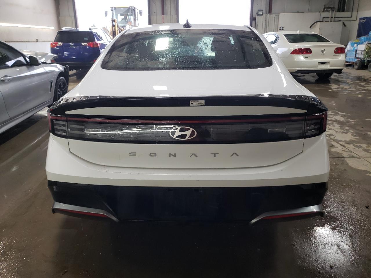 2024 Hyundai Sonata - Image 6