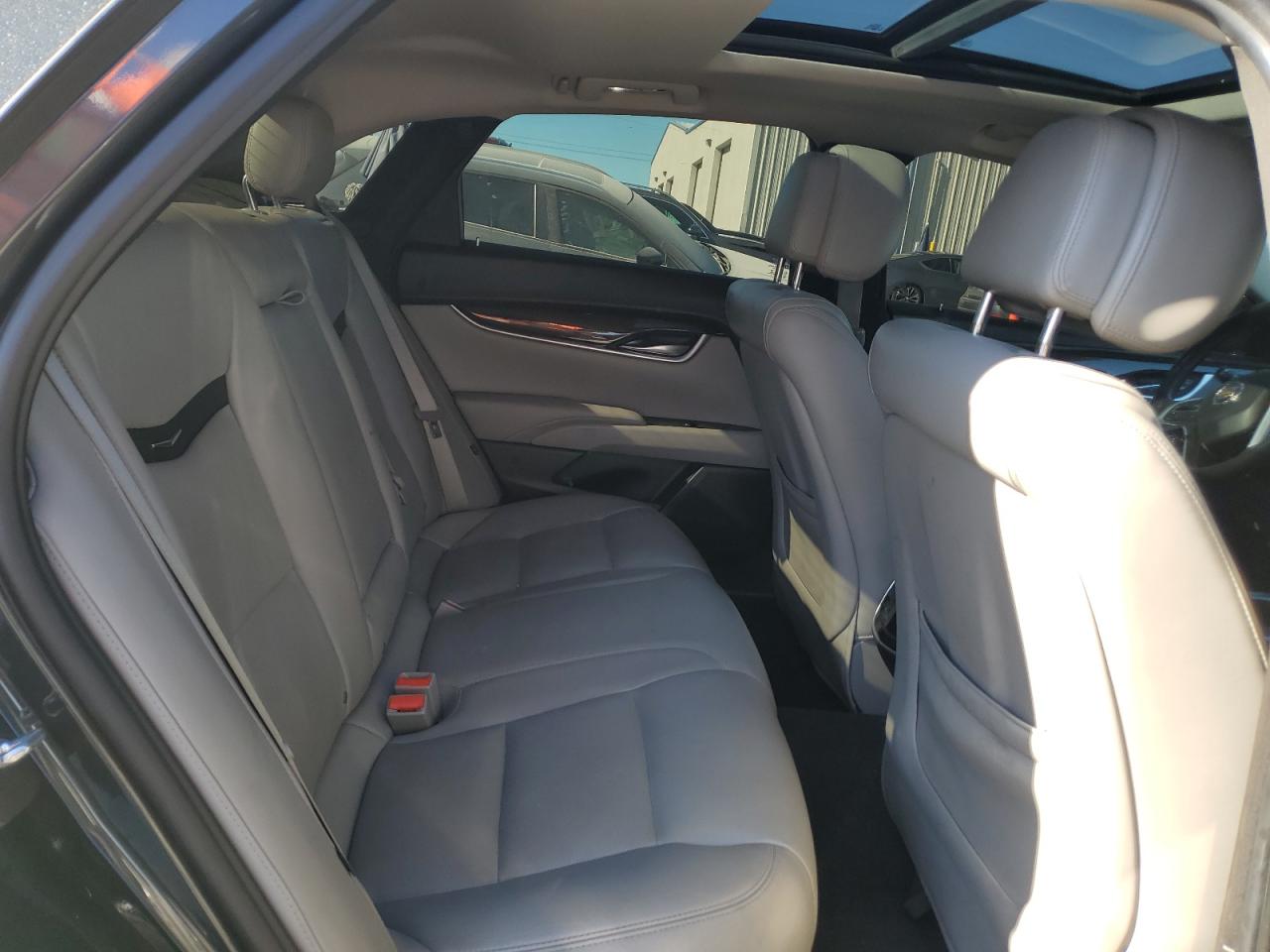 2013 Cadillac XTS - Image 10