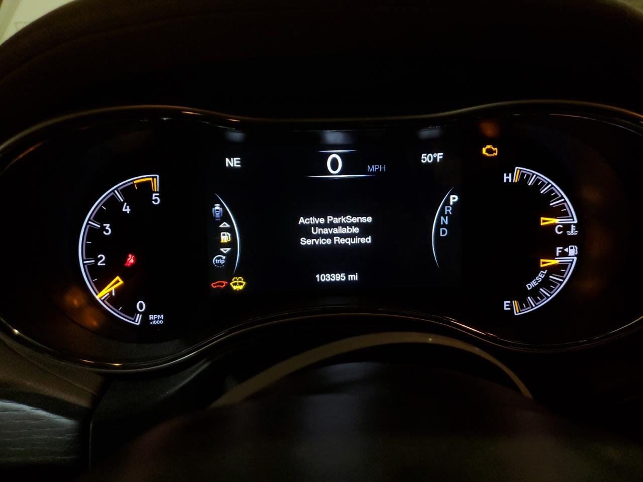 2018 Jeep Grand Cherokee - Image 9