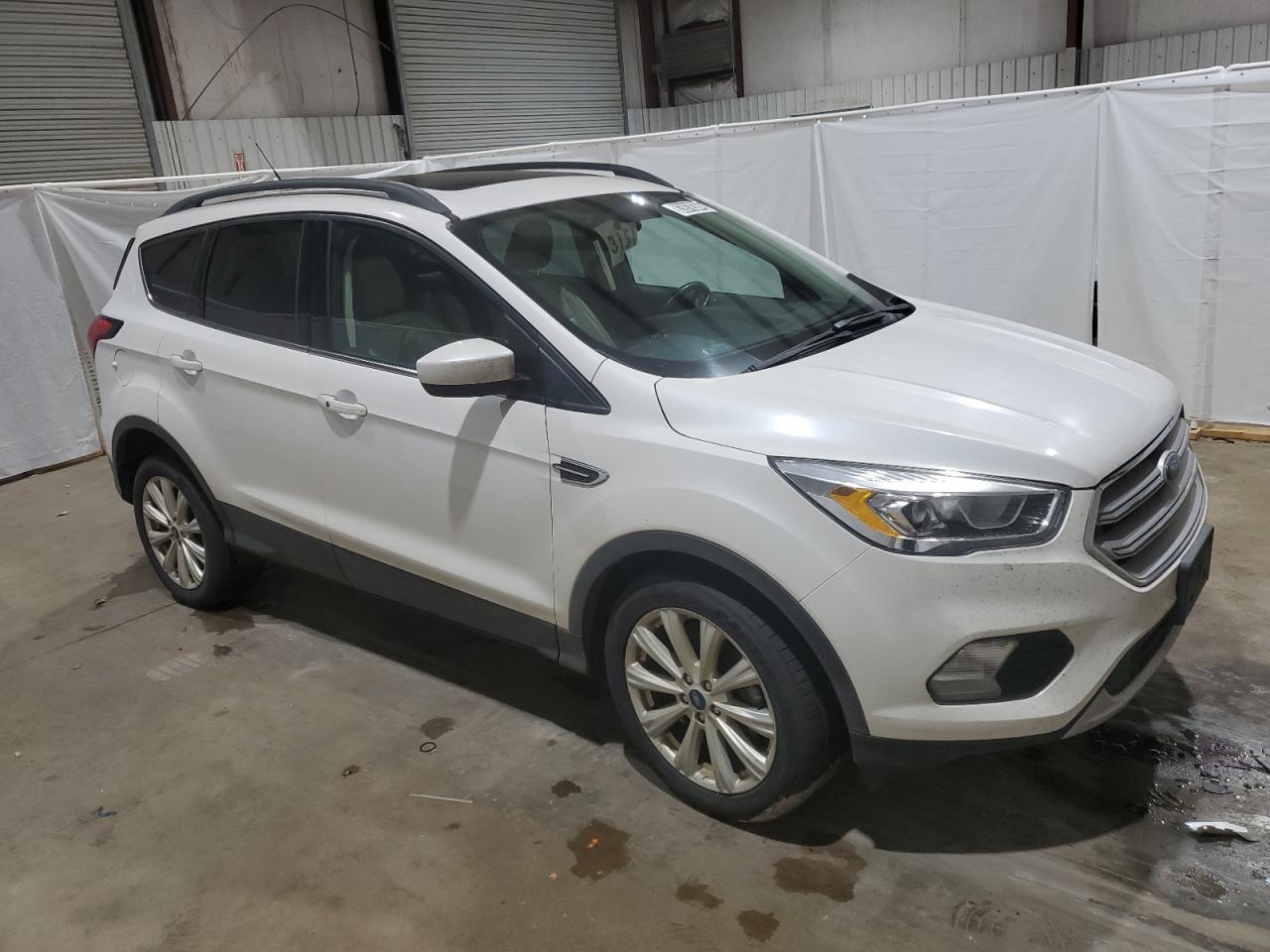 VIN 1FMCU0HD7KUC02530 2019 FORD ESCAPE no.4