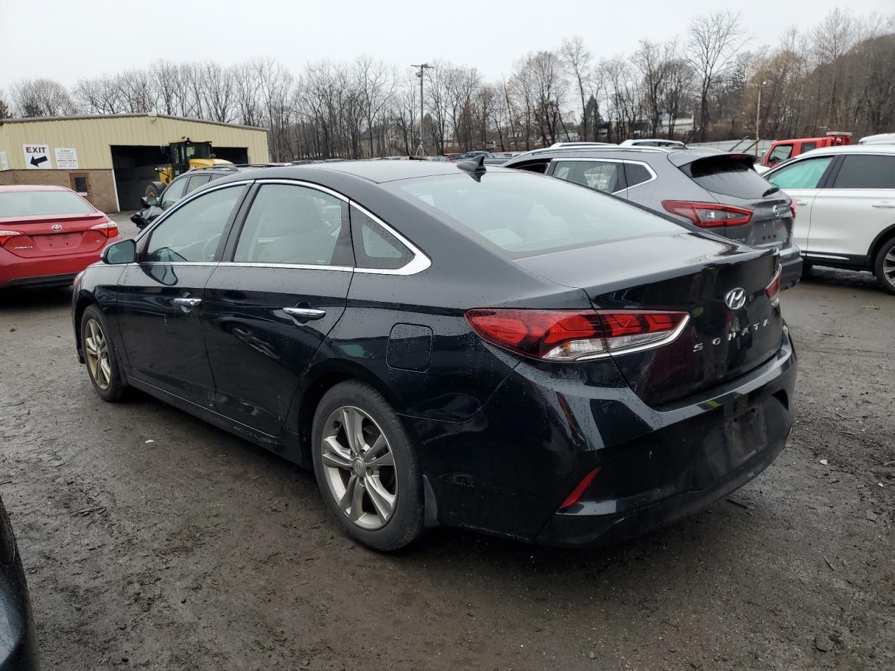 2018 Hyundai Sonata - Image 2