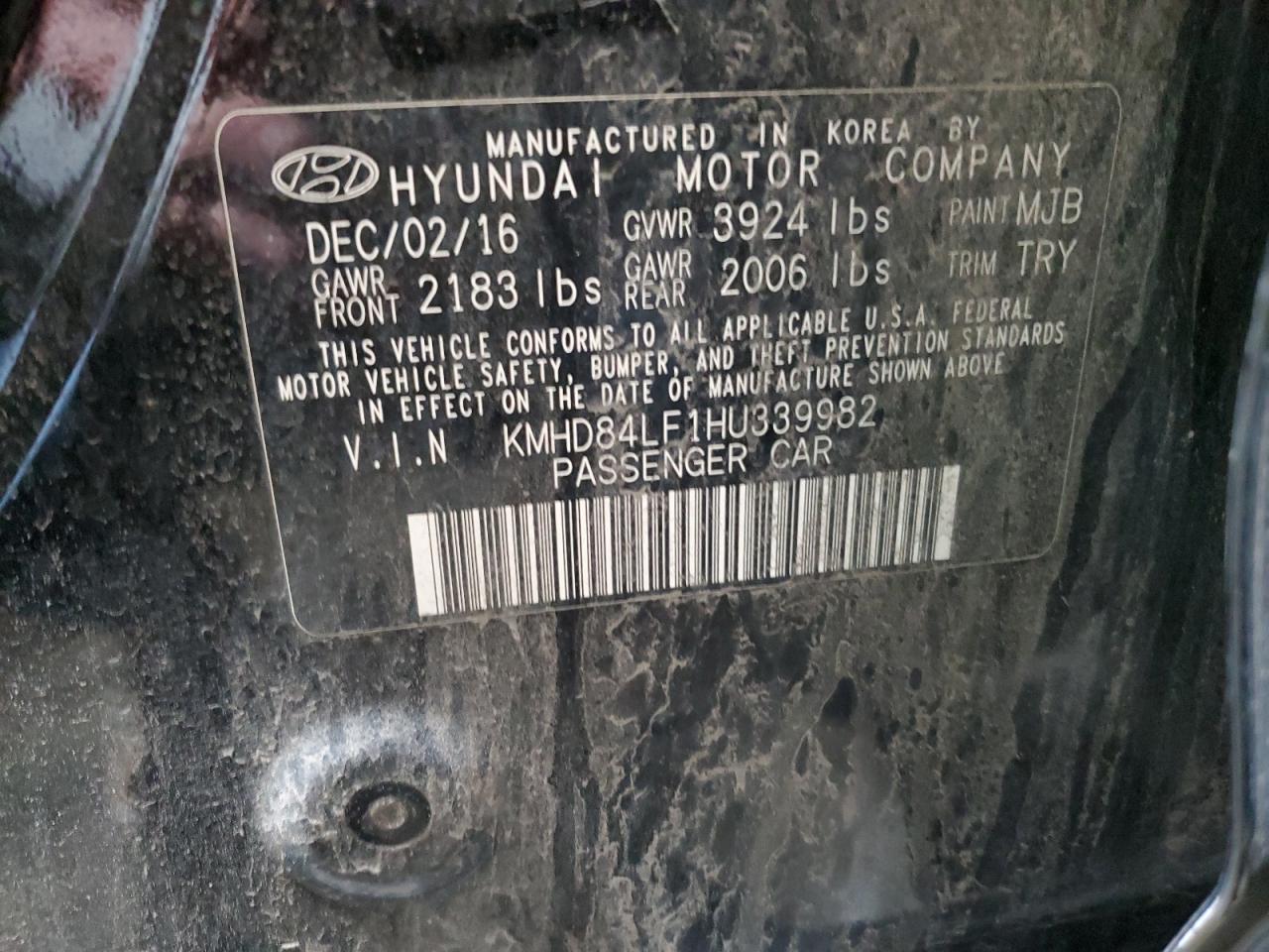 2017 Hyundai Elantra - Image 12