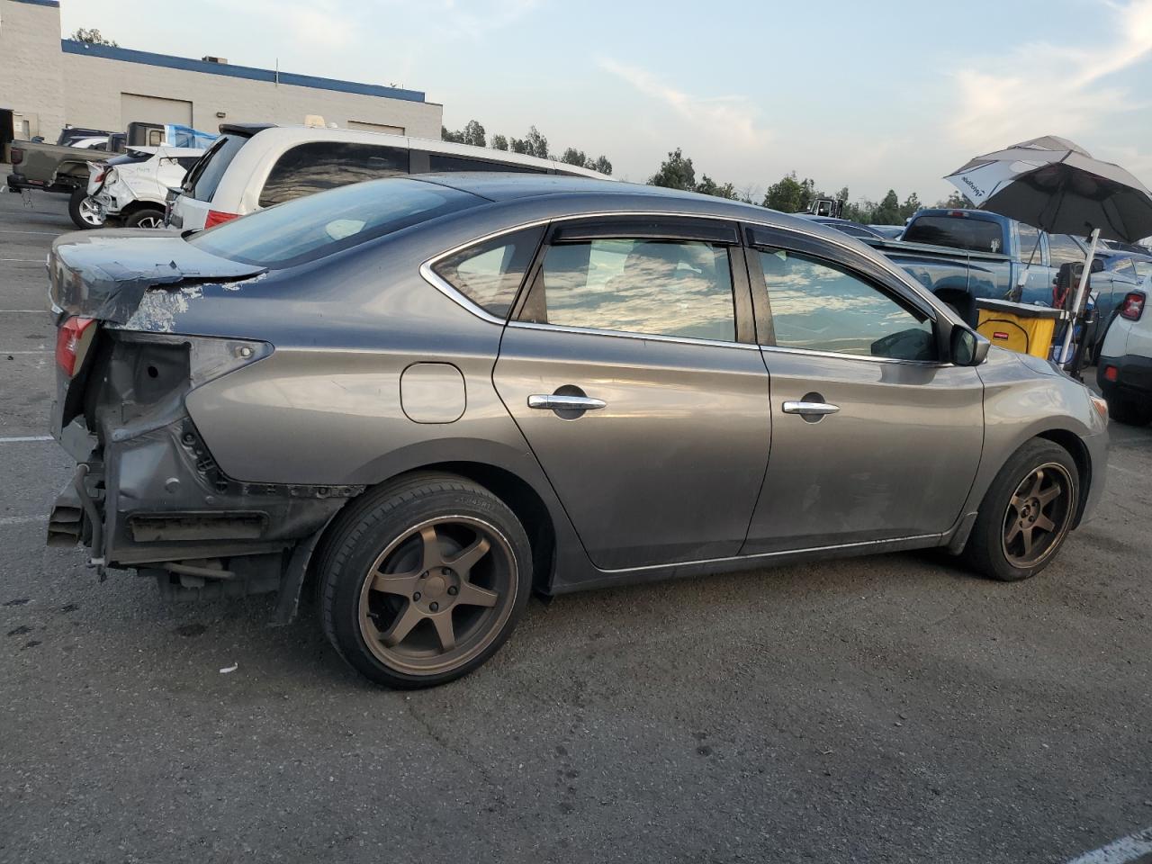 VIN 3N1AB7AP1JY343655 2018 NISSAN SENTRA no.3