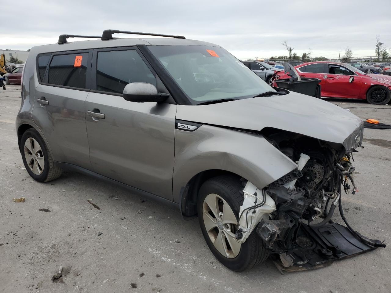 VIN KNDJN2A29F7235899 2015 KIA SOUL no.4