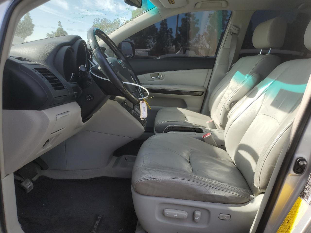 2009 Lexus RX - Image 7