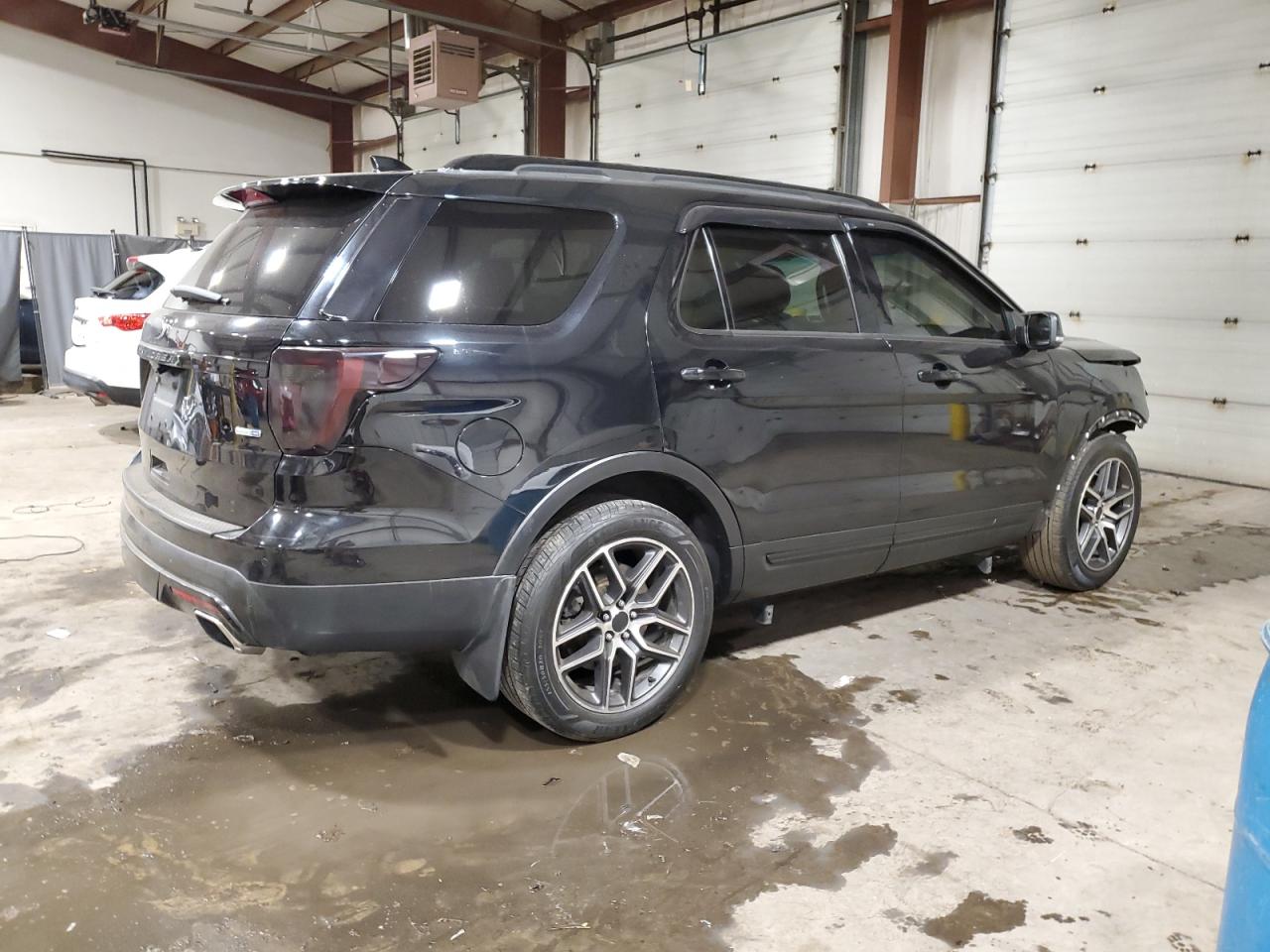 2017 Ford Explorer - Image 3