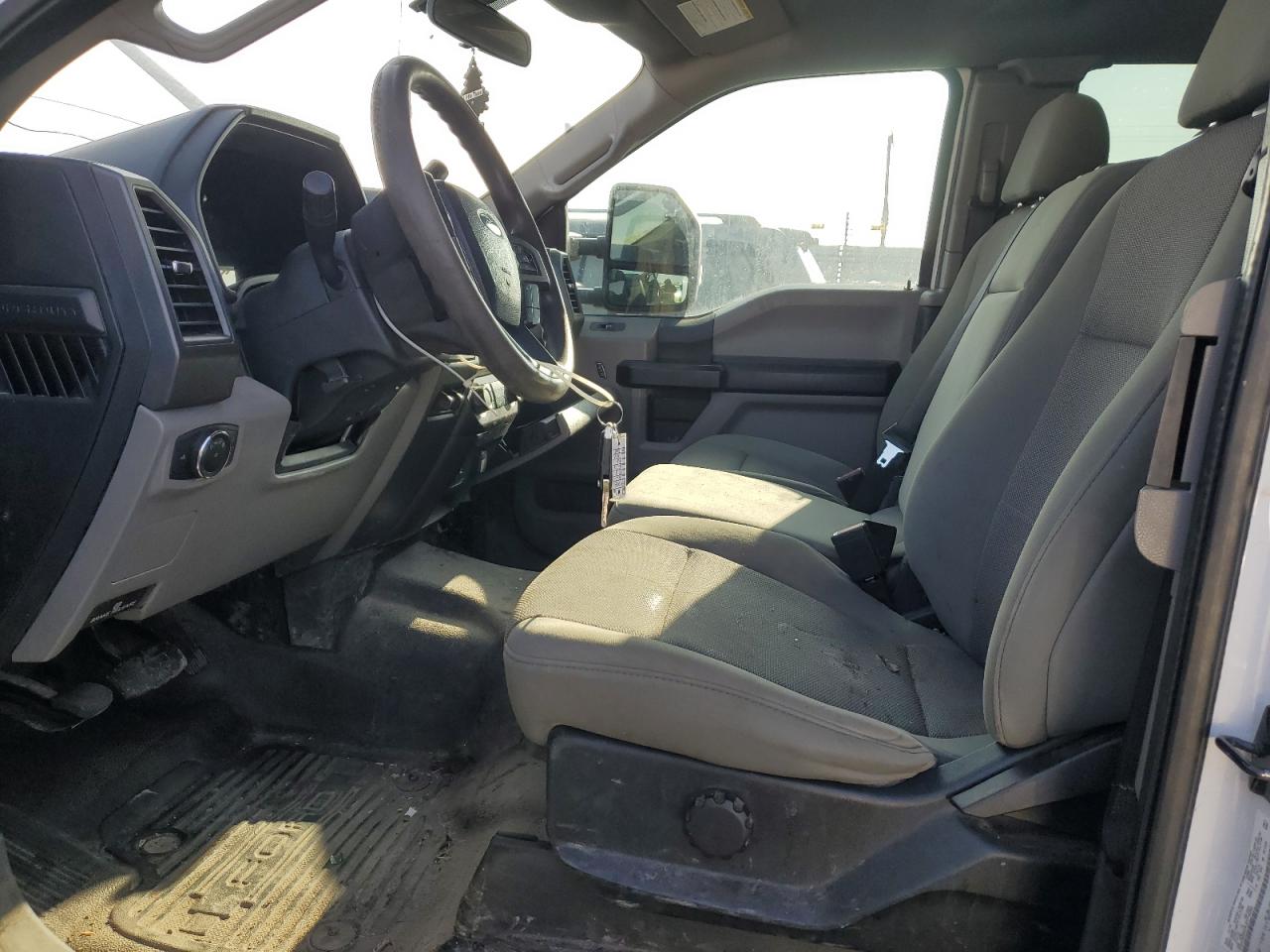 2020 Ford F250 - Image 7