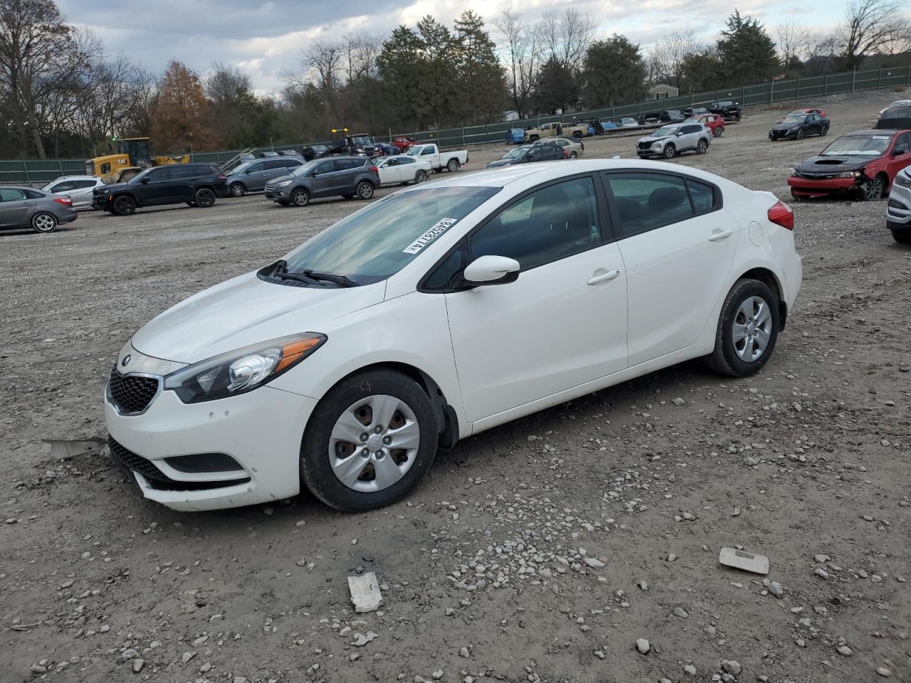KNAFK4A69G5618054 2016 KIA FORTE - Image 1