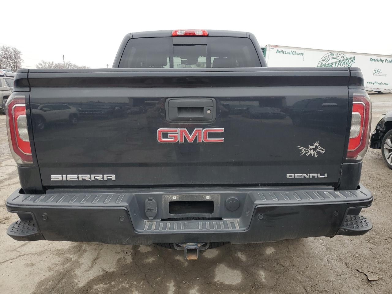 2018 GMC Sierra - Image 6