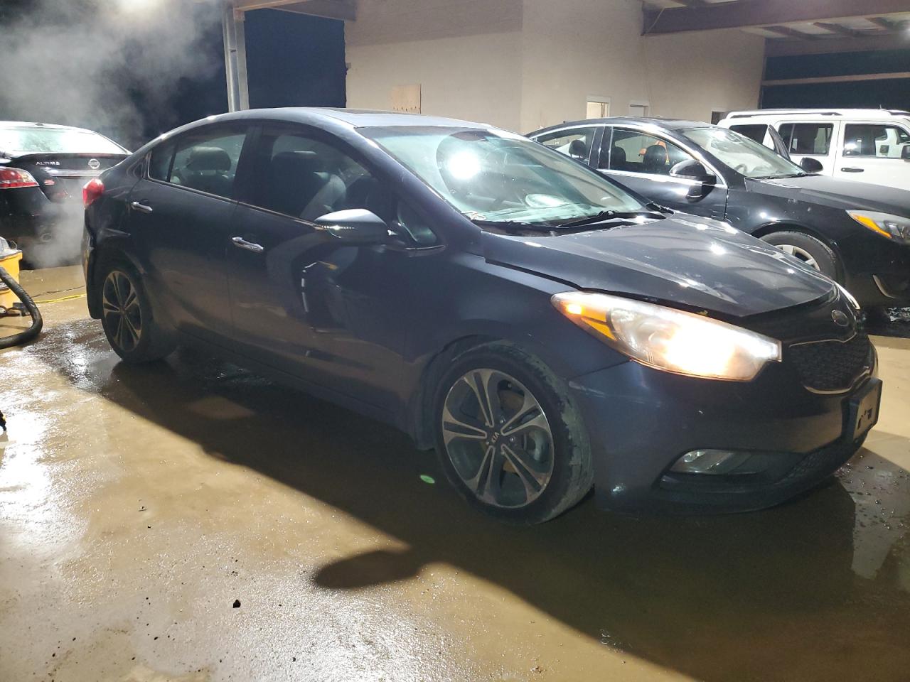 VIN KNAFZ4A8XE5088168 2014 KIA FORTE no.4