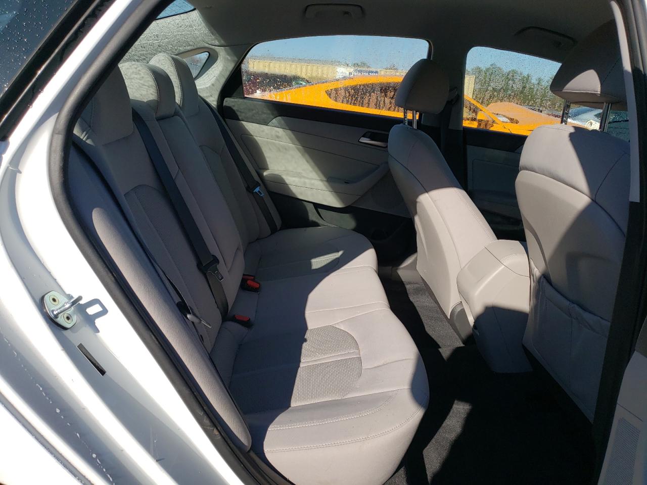 2018 Hyundai Sonata - Image 10