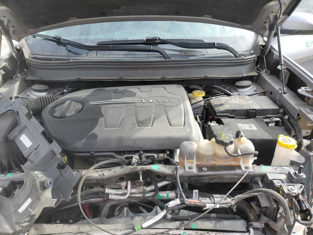 2019 Jeep Grand Cherokee - Image 12