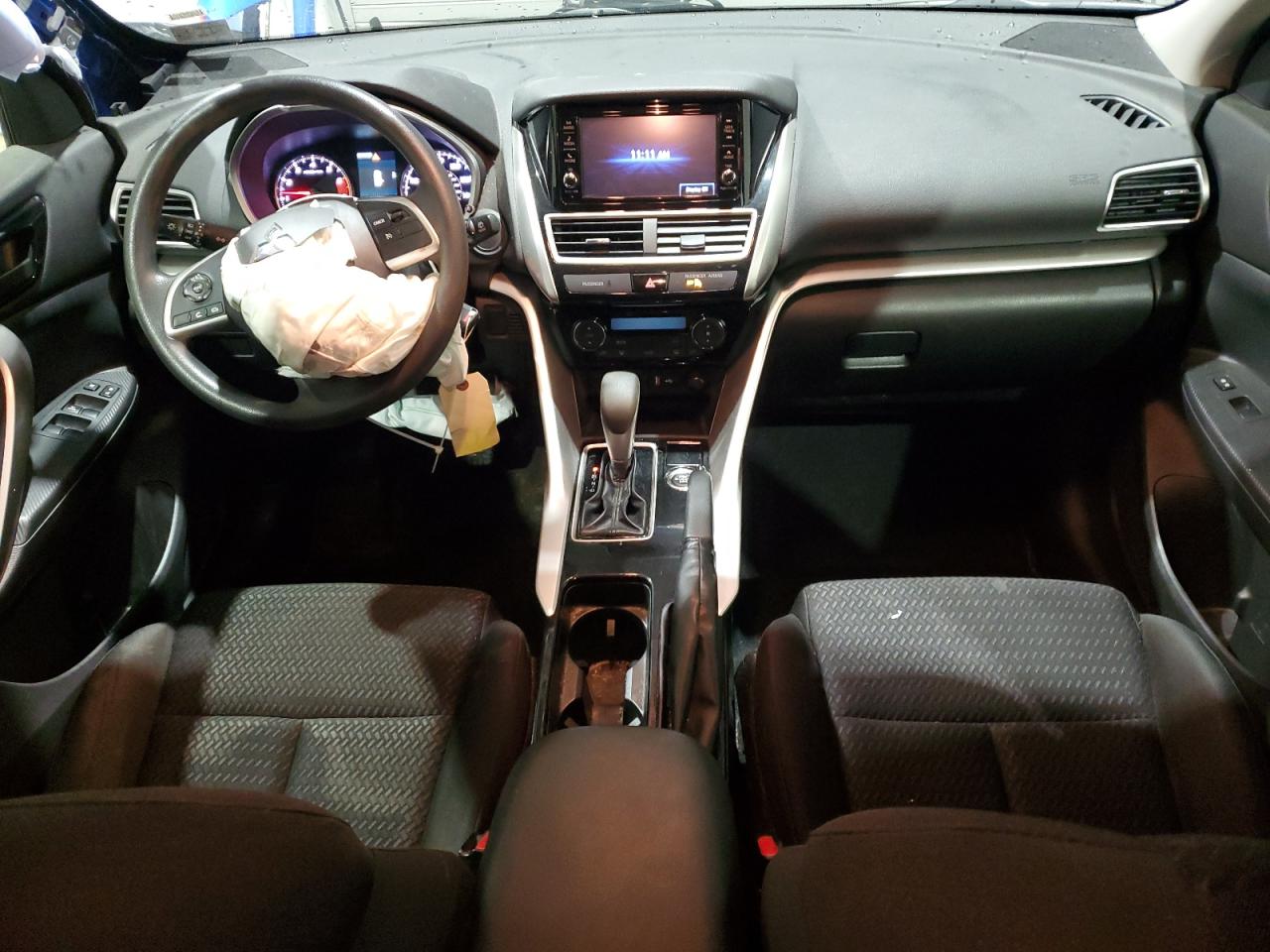 2019 Mitsubishi Eclipse - Image 8