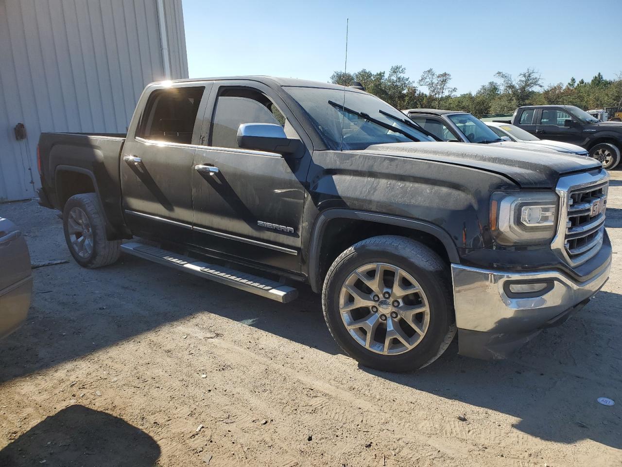 2016 GMC Sierra - Image 4