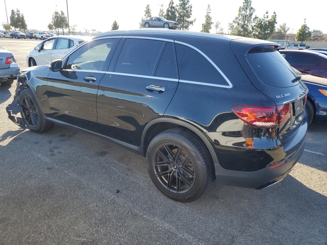 2020 Mercedes-Benz GLC - Image 2