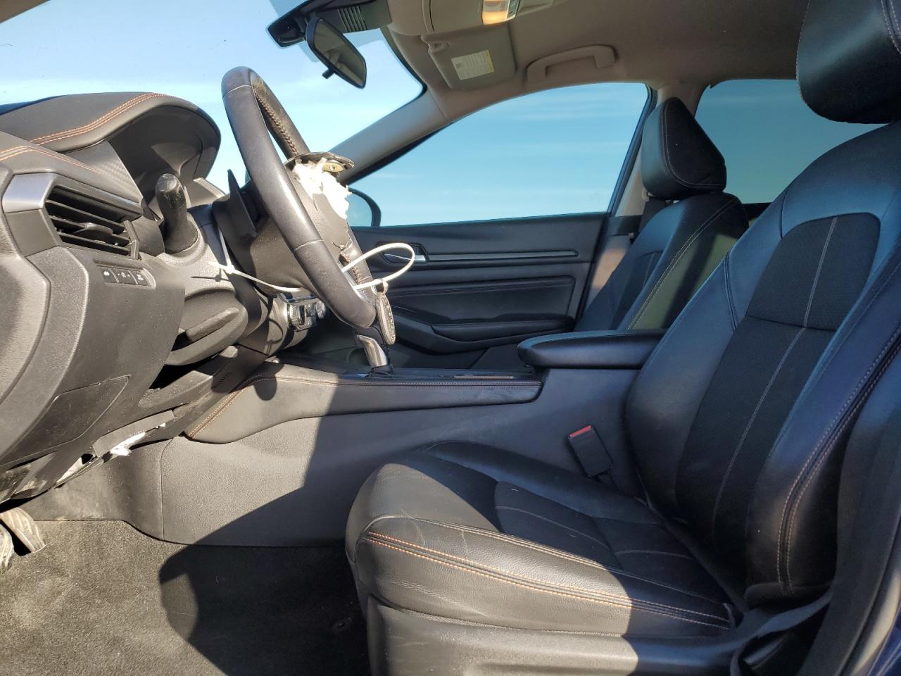 2020 Nissan Altima - Image 7