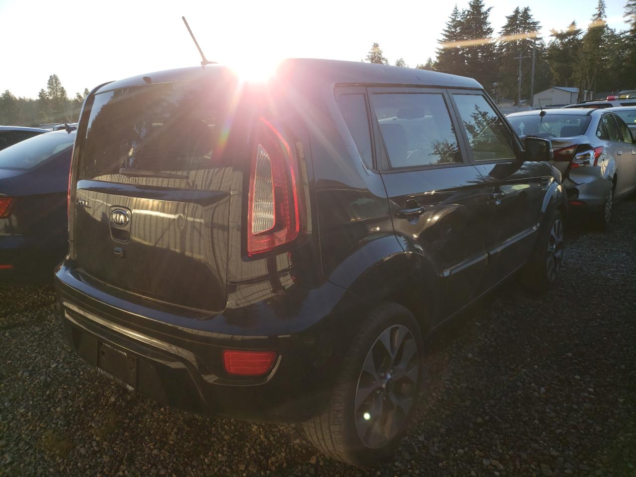 VIN KNDJT2A60D7562049 2013 KIA SOUL no.3