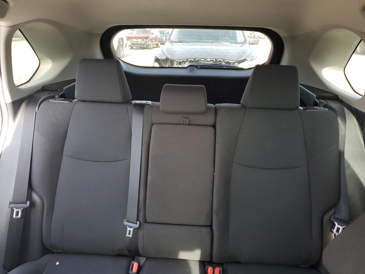 2020 Toyota RAV 4 - Image 10