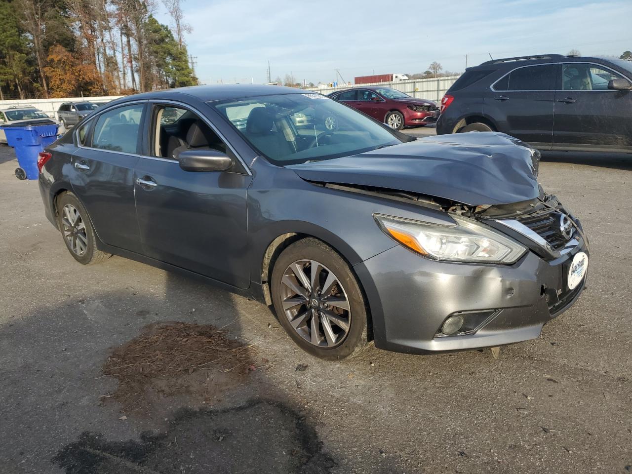 VIN 1N4AL3AP9HC229138 2017 NISSAN ALTIMA no.4