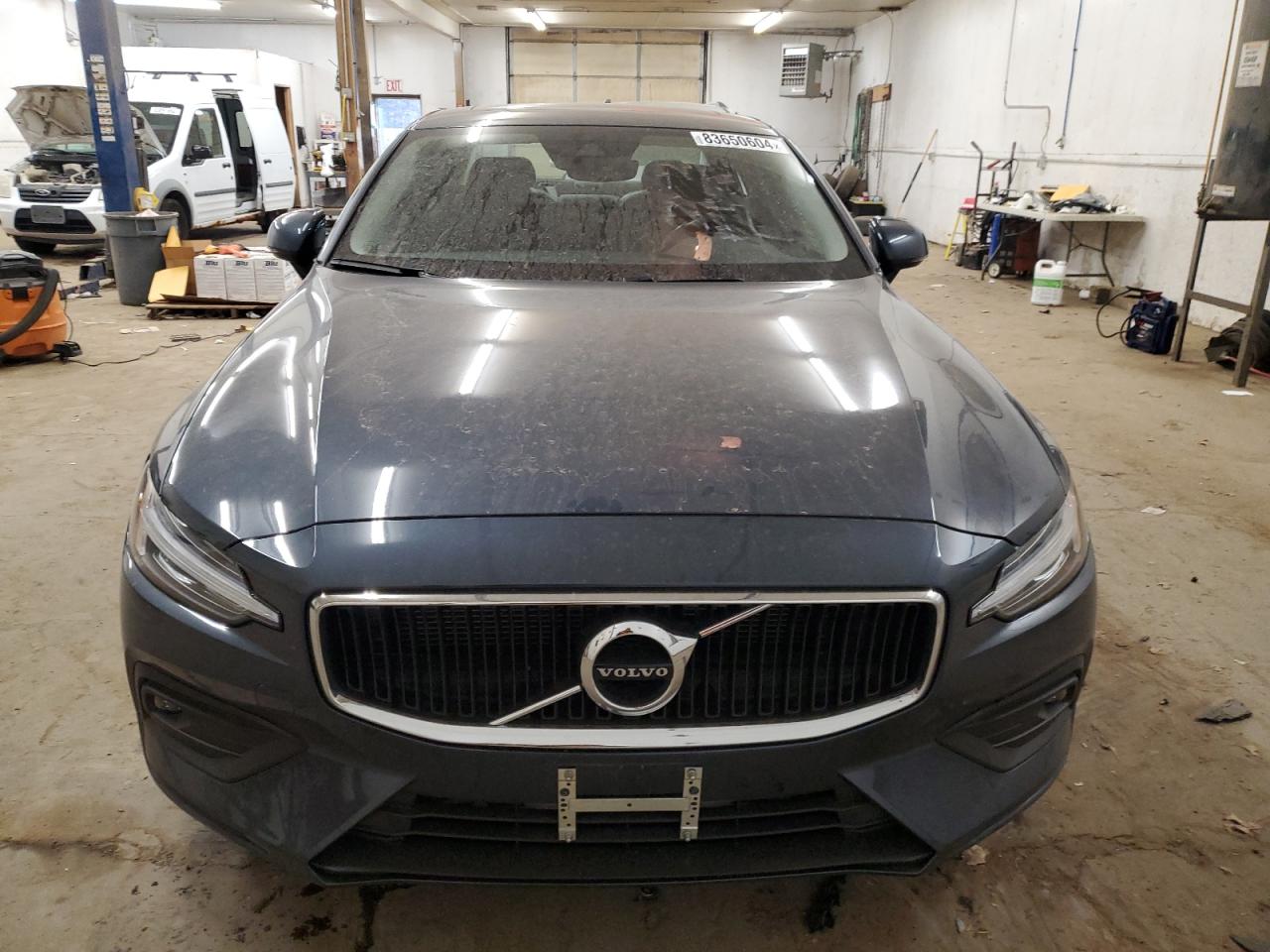 2021 Volvo S60 - Image 5