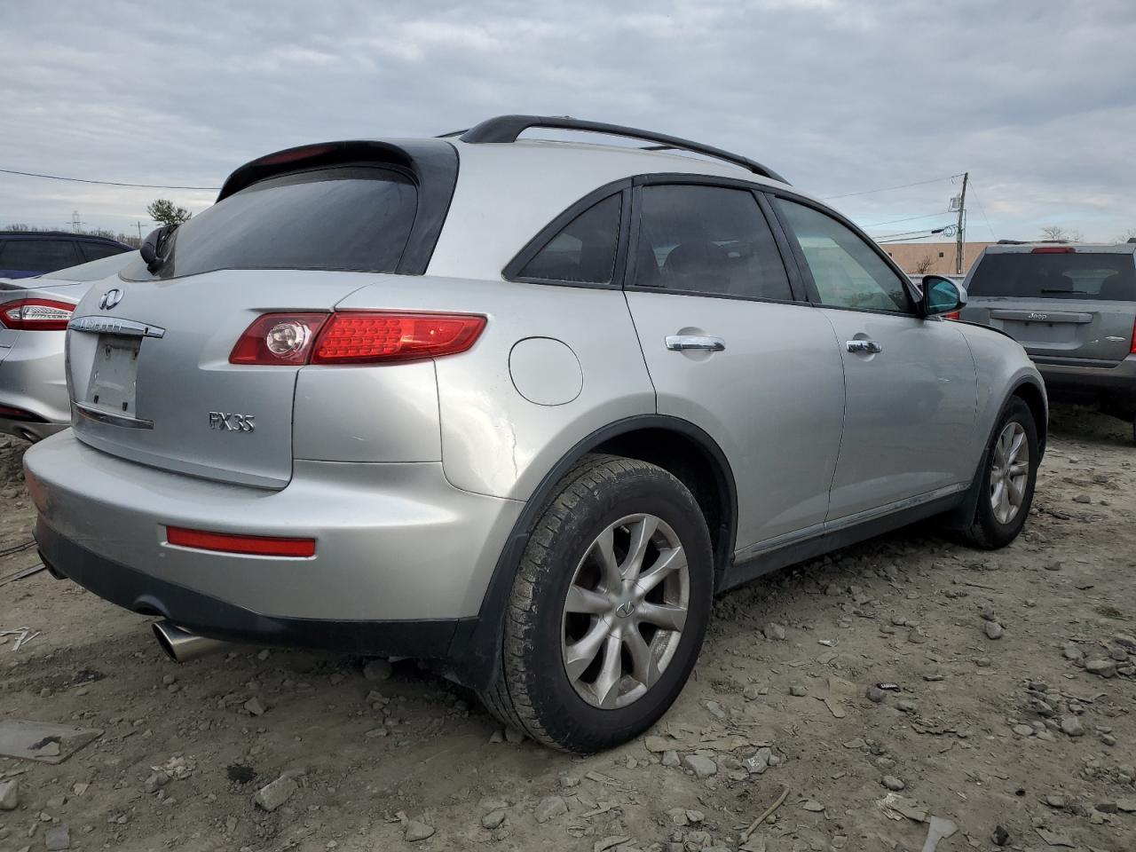 2006 Infiniti FX - Image 3