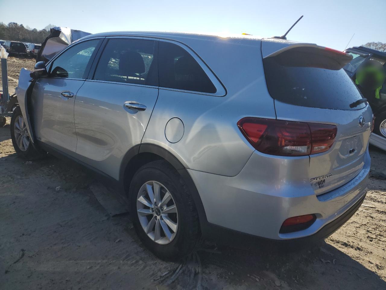 2020 Kia Sorento - Image 2