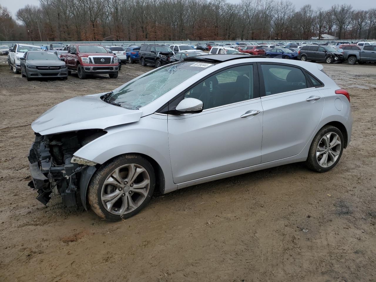 2013 Hyundai Elantra - Image 1
