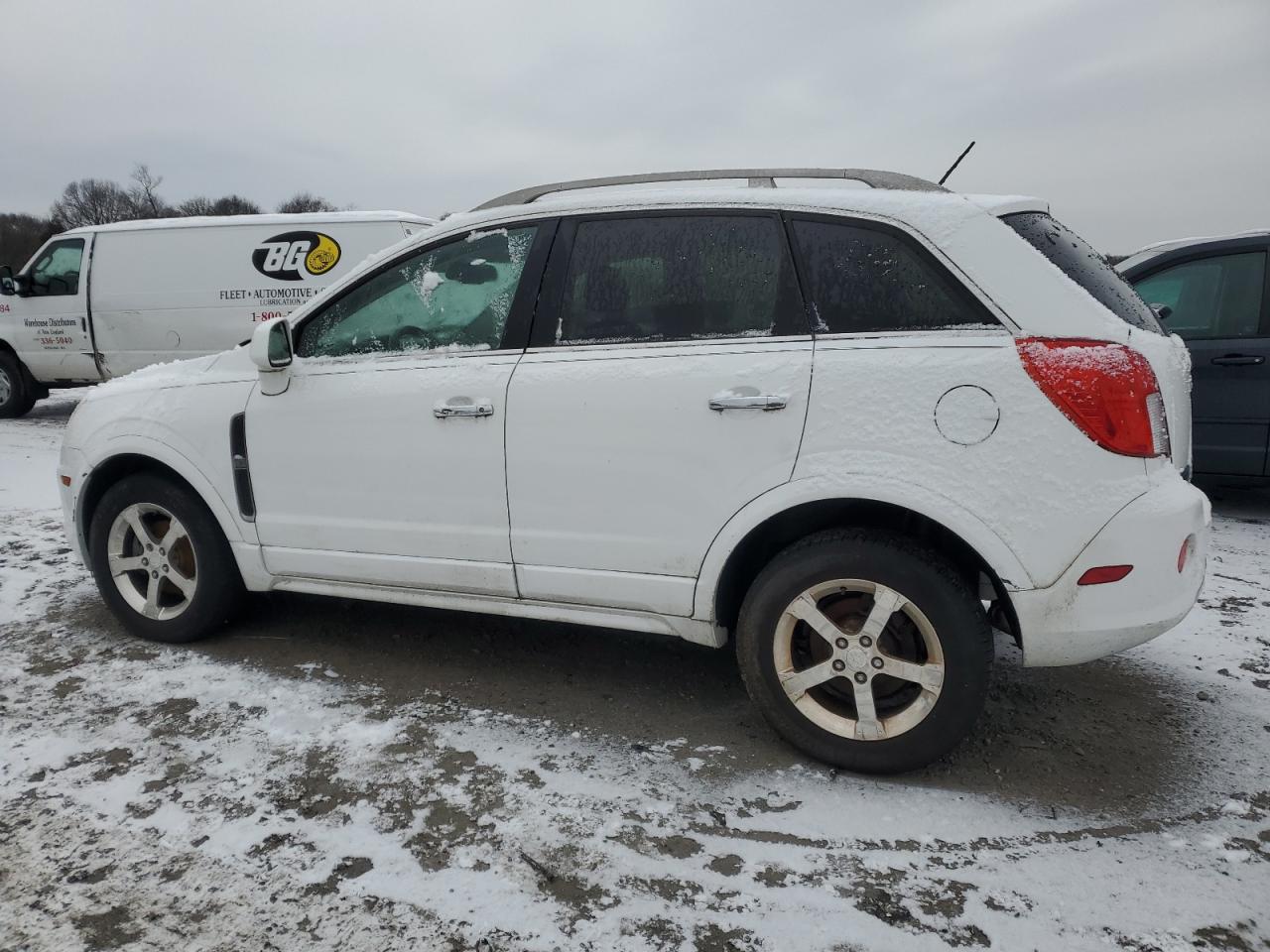 VIN 3GNFL3EK9DS522483 2013 CHEVROLET CAPTIVA no.2