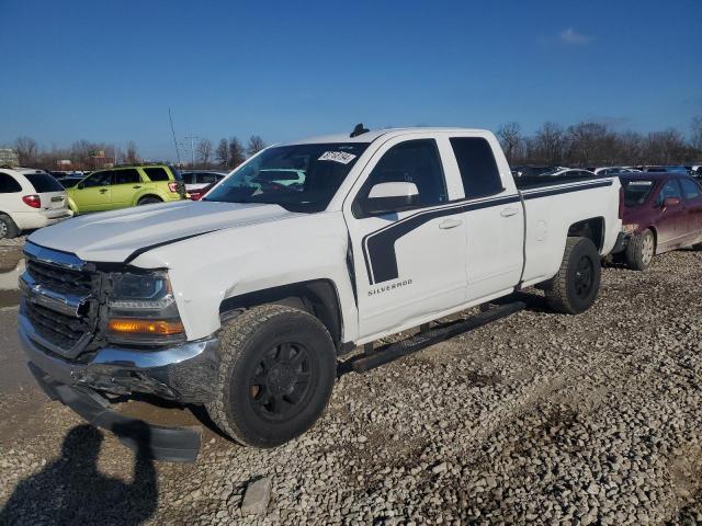  CHEVROLET SILVERADO 2017 Белы