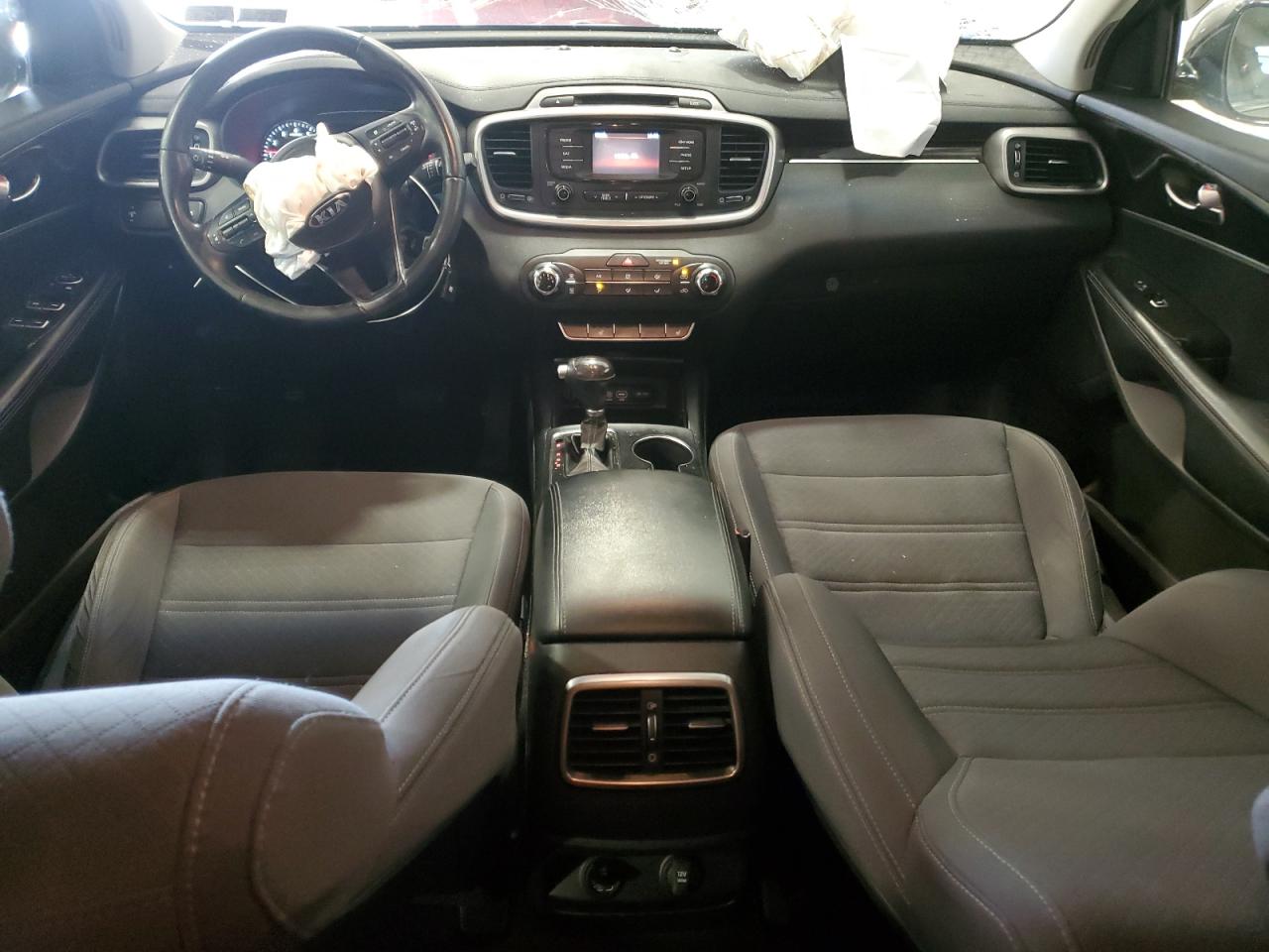 2016 Kia Sorento - Image 8