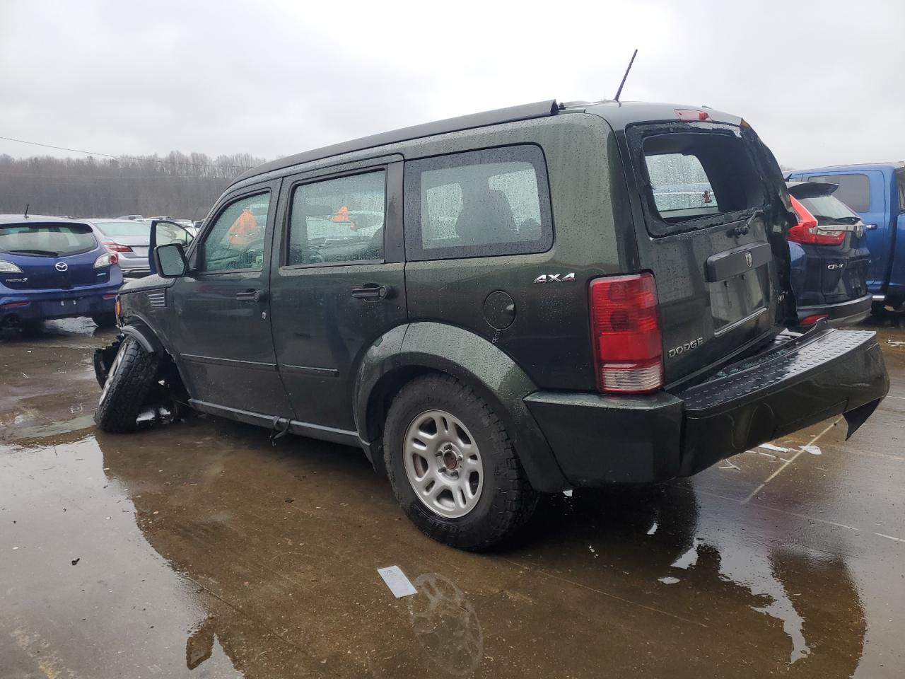 2010 Dodge Nitro - Image 2