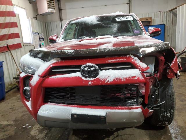  TOYOTA 4RUNNER SE 2023 Czerwony