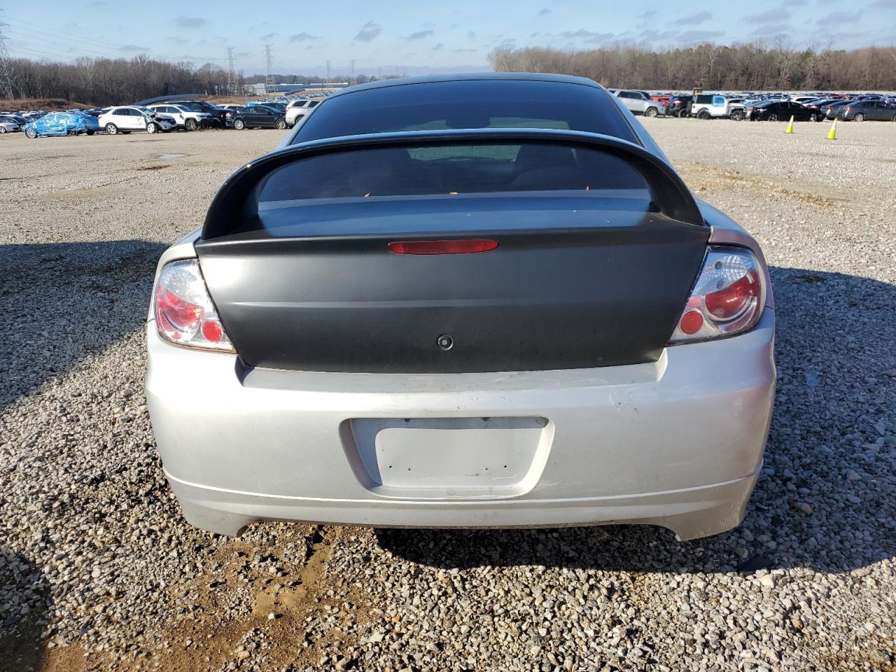 2005 Dodge Neon - Image 6