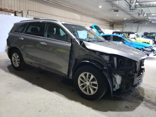  KIA SORENTO 2017 Silver