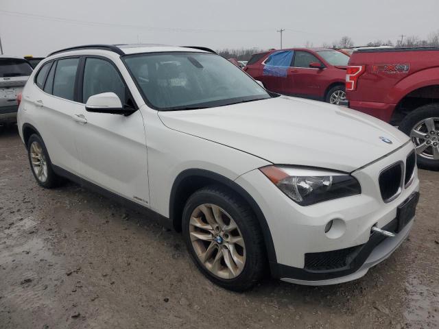  BMW X1 2015 Білий