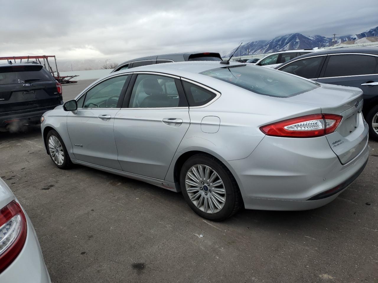 3FA6P0LU3GR315332 2016 FORD FUSION - Image 2