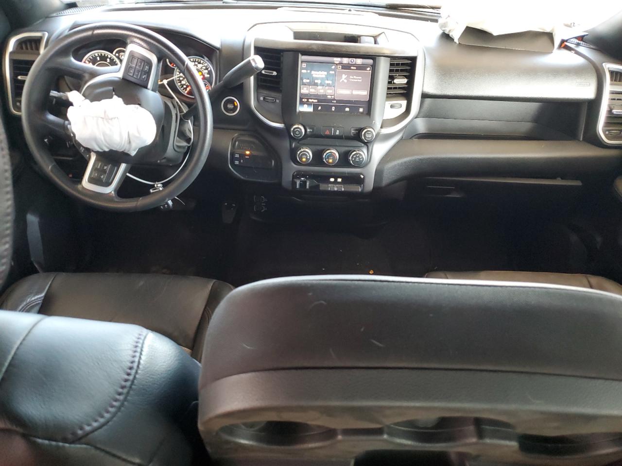 2022 RAM 2500 - Image 8