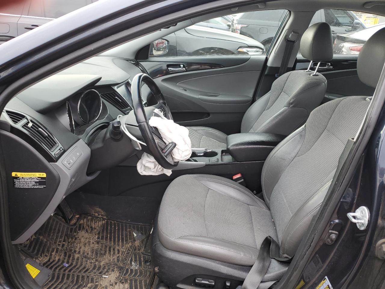 2014 Hyundai Sonata - Image 7