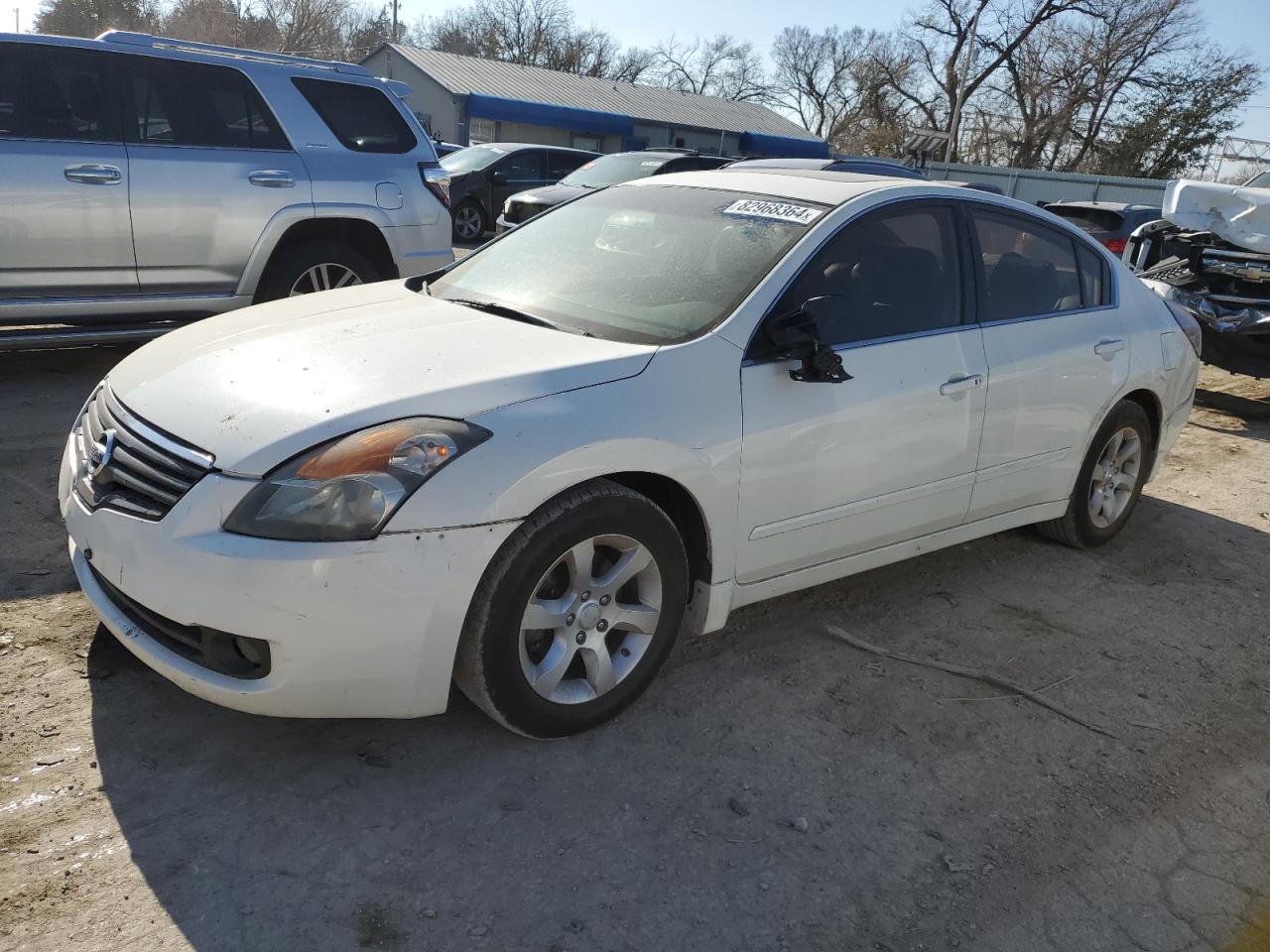 2009 Nissan Altima - Image 1